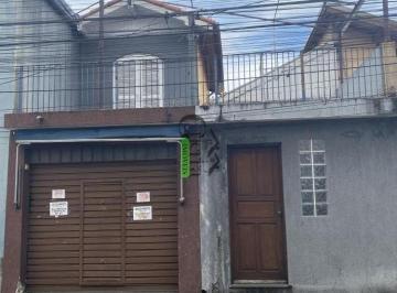 rrr160558-12.jpeg · Amplo salão ideal para costura