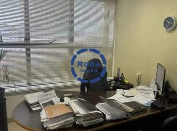 Comercial · 69m² · 1 Vaga · Ampla Sala Comercial à Venda – 240m² – Canal 5, Santos/SP