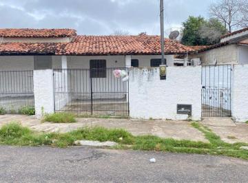 Casa de 2 quartos, Paulo Afonso · Casa próxima do Campus da UNIVASF, com 2/4, área total 140m², bairro Centenário