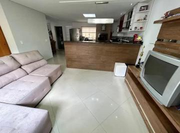 Casa de 3 quartos, Osasco · Casa de 120 m² com 3 quartos à venda em Presidente Altino