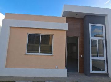 Casa de 3 quartos, Barra dos Coqueiros · CASA NO CONDOMÍNIO VIVA CLUB DA ILHA