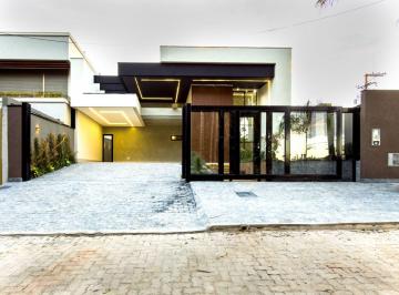 Casa de 4 quartos, Vicente Pires · Casa alto padrão de 490 m² com 4 suítes( 3 com closet) à venda em Vicente Pires