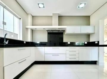 Casa de 3 quartos, Franco da Rocha · Casa de 125 m² com 3 quartos à venda em Parque Vitória
