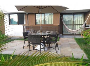 Apartamento · 105m² · 2 Vagas · Seu Refúgio de Luxo à Beira-Mar em Porto de Galinhas. Apartamento de 2 quartos mobiliado com grande