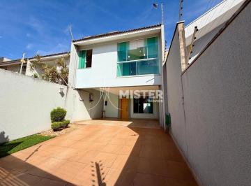 Casa · 177m² · 3 Quartos · 3 Vagas · CASA COM 1 SUÍTE E 2 QUARTOS NO JARDIM ITÁLIA EM MARINGÁ - PR