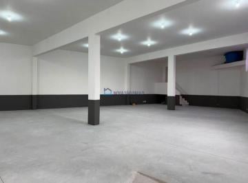 Comercial · 250m² · 10 Vagas · Galpão Comercial para Locação na Vila Santa Catarina | 250 m²