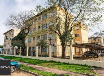 Apartamento · 56m² · 2 Quartos · Apartamento no Humaitá de 2 dormitórios DESOCUPADO