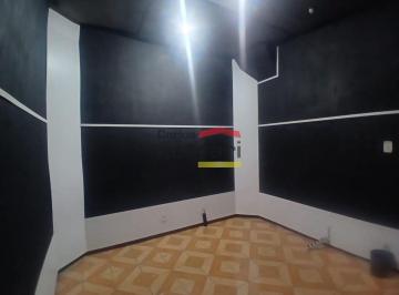 Comercial · 176m² · 3 Vagas · SOBRADO À VENDA OU LOCAÇÃO NA AV IMIRIM