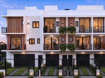 Casa · 187m² · 3 Quartos · 2 Vagas · Sobrado triplex à venda no bairro Cinquentenário, Caxias do Sul/RS