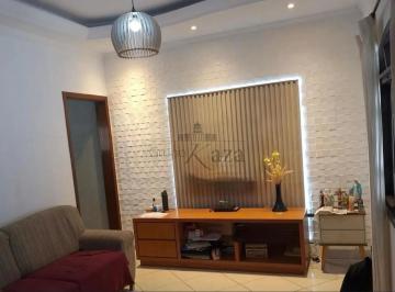 Comercial · 85m² · 3 Quartos · 2 Vagas · Casa - Bosque dos Ipês - 3 Dormitórios - 150m².