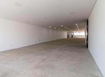 Comercial · 250m² · 1 Vaga · Sobreloja na Rua Isabel Dias, 62 - 1º andar • 250 m²