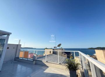 Apartamento · 140m² · 2 Quartos · 1 Vaga · COBERTURA MOBILIADA COM 2 DORMITÓRIOS A 50M DO MAR DO CENTRO DE BOMBINHAS
