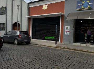 121936-0.jpeg · Lindo salão em Atibaia