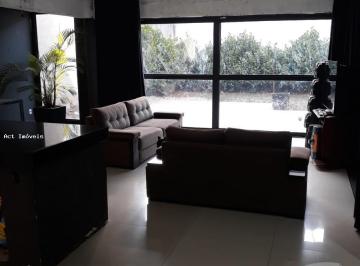 Casa · 300m² · 3 Quartos · 4 Vagas · Sobrado para venda em Concórdia Iii de 300.00m² com 3 Quartos, 3 Suites e 4 Garagens