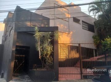 Casa · 230m² · 4 Quartos · 4 Vagas · Casa para venda e aluguel em Vila Rafael De Oliveira de 230.00m² com 4 Quartos, 1 Suite e 4 Garagens