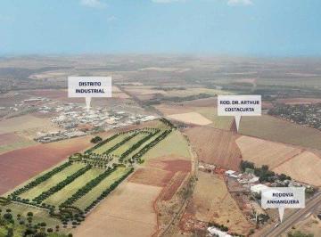Comercial · 630m² · Galpão / Depósito / Armazém para venda em Centro de 630.00m²