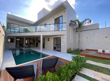 Casa · 305m² · 5 Quartos · 2 Vagas · Sobrado para venda em Jardim Bela Vista de 305.00m² com 5 Quartos, 3 Suites e 2 Garagens