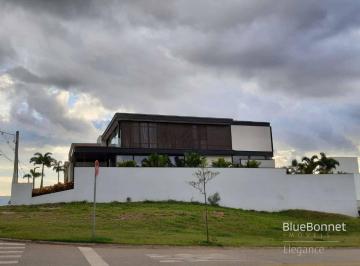 Casa · 646m² · 4 Quartos · 6 Vagas · Casa de Condomínio para venda em Horto Florestal de 646.00m² com 4 Quartos, 4 Suites e 6 Garagens