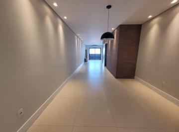 Apartamento · 122m² · 3 Quartos · 2 Vagas · Apartamento para alugar em Centro de 122.00m² com 3 Quartos, 3 Suites e 2 Garagens