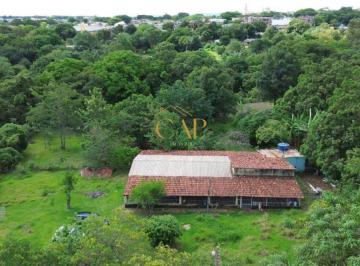 Rural de 4 quartos, Brazlândia · Chácara em Brazlândia