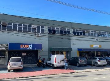 4364b901-de27-4b1f-91e2-4ce6cbb0d50f · Versátil loja de fachada ativa para locação em Vila Monte Serrat, 106m²