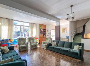 4d0df34d-4cbf-48d6-b6e4-5c7162faa852 · Excelente sobrado para venda em Aclimação com 4 quartos, sendo 1 suíte, 452m²