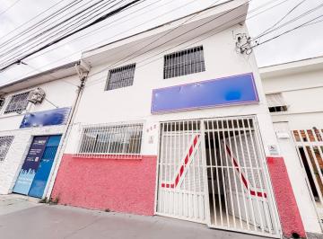 d9f021fd-f977-40e9-80e9-9aaf4a038e07 · Casa comercial para venda em Santana, 220m²