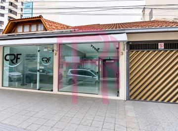 Comercial · 40m² · Sala comercial para locação no Centro de Balneário Camboriú.