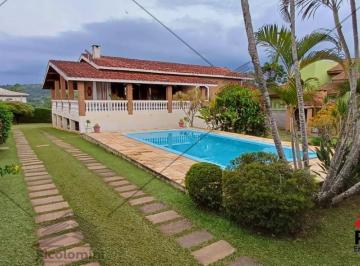 Foto 01 · Casa em Condomínio à Venda em Piracaia-SP: 3 Quartos, 1 Suíte, 2 Salas, 3 Banheiros, 8 Vagas de Gara