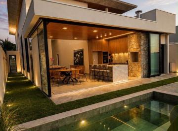 Casa de 3 quartos, Uberlândia · Casa em condomínio à venda no bairro Laranjeiras, Uberlândia