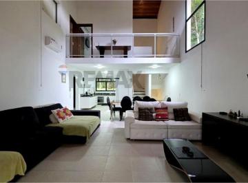 Casa · 204m² · 4 Quartos · 2 Vagas · Casa à venda em condomínio com 4 dormitórios em Barra do Una