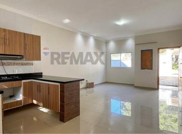 Casa · 98m² · 2 Quartos · 2 Vagas · Casa Térrea Moderna à venda com Suíte, Quintal Gramado e 2 Vagas em Jarinu-SP.