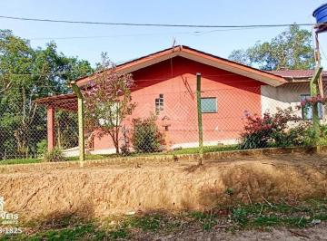Casa · 160m² · 2 Quartos · 2 Vagas · Casa em Catanduva, Carambeí