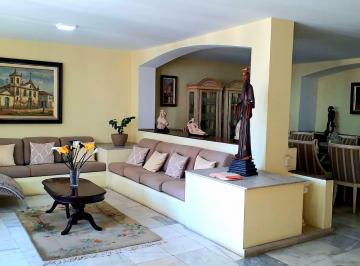 Apartamento · 300m² · 5 Quartos · 2 Vagas · Apartamento mobiliado para locação, com 5 dormitórios e 3 suítes no Boqueirão.