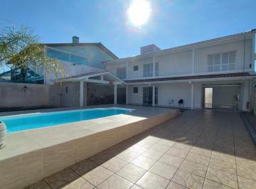 18a166ef-88b1-42d8-ab6b-b025a92f8972 · Deslumbrante casa para venda em Ingleses do Rio Vermelho com 3 quartos, sendo 2 suítes, 285m²