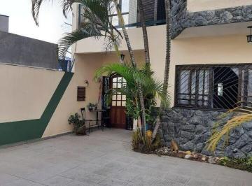 Casa · 154m² · 3 Quartos · 3 Vagas · Casa á venda ou locação, 154m², 3 quartos, 3 vagas, Parque Renato Maia
