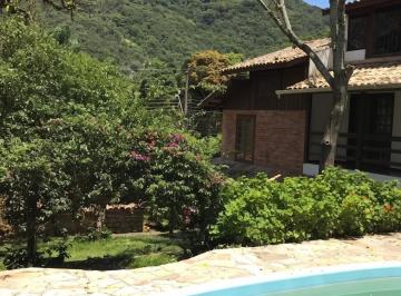 169ae670-903f-4cdf-9ff1-74dd184f2862 · Elegante casa de vila para venda em São João do Rio Vermelho com 8 quartos, sendo 7 suítes, 640m²