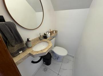 Casa · 60m² · 2 Quartos · 1 Vaga · Casa de cond 2 dormitórios com quintal privativo, vem ver!