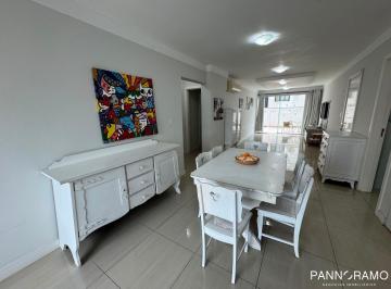 Apartamento · 110m² · 2 Quartos · 2 Vagas · Apartamento Mobiliado com Terraço Privativo no Centro de Balneário Camboriú - SC