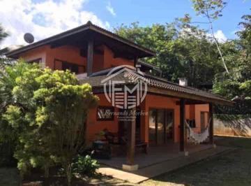 Casa · 200m² · 3 Quartos · Casa à venda na Praia de Itamambuca a 30 metros da Praia