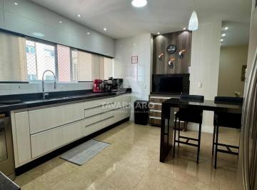 Apartamento · 136m² · 3 Quartos · 2 Vagas · Apartamento em ótima localização