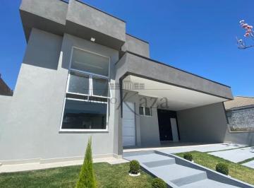 Casa · 320m² · 3 Quartos · 4 Vagas · Oportunidade - Casa em Condomínio - Bairro do Grama - Caçapava - Condomínio Terras do Vale - 3 Dormi