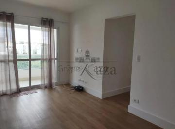 Apartamento · 84m² · 3 Quartos · 2 Vagas · Apartamento - Jacareí - Condomínio Celebration Residence Club - 3 Dormitórios - 84m².