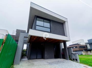 Fachada · Casa para aluguel - em Santa Cândida