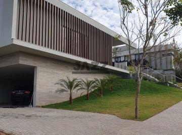 Casa · 496m² · 4 Quartos · 6 Vagas · Residência de Alto Padrão em Condomínio Fechado, 4 suítes, piscina