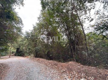 Terreno · 1000m² · Declive acentuado
