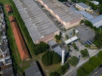 785a9ab0d0f6c9df1fe5b7bfba286847cdd8c592 · Galpão Logístico para Alugar no Jaguaré – 1.320 m², 2 Docas e Pé-Direito de 12 m