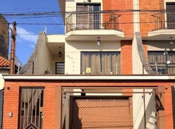 Casa · 169m² · 3 Quartos · 4 Vagas · Sobrado Vila Zelina, 3 suites e 4 vagas.