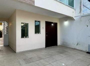 Casa · 138m² · 3 Quartos · 2 Vagas · Casa à venda com 3 quartos no bairro Corumbá