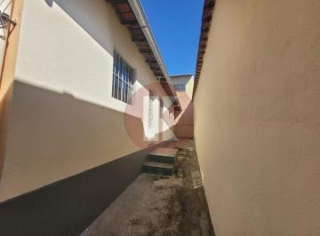 Casa · 45m² · 1 Quarto · Casa de 01 quarto com entrada independente no Santa Mônica - Belo Horizonte